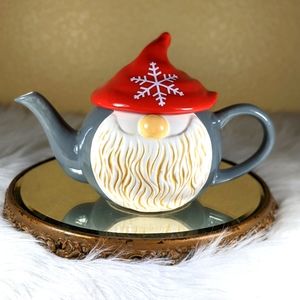 Arlington Designs Christmas Gnome Teapot